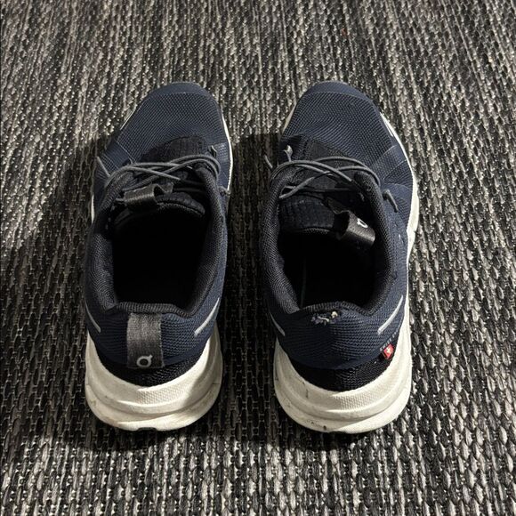 On clouds Cloud Sky - Picture 2 of 7